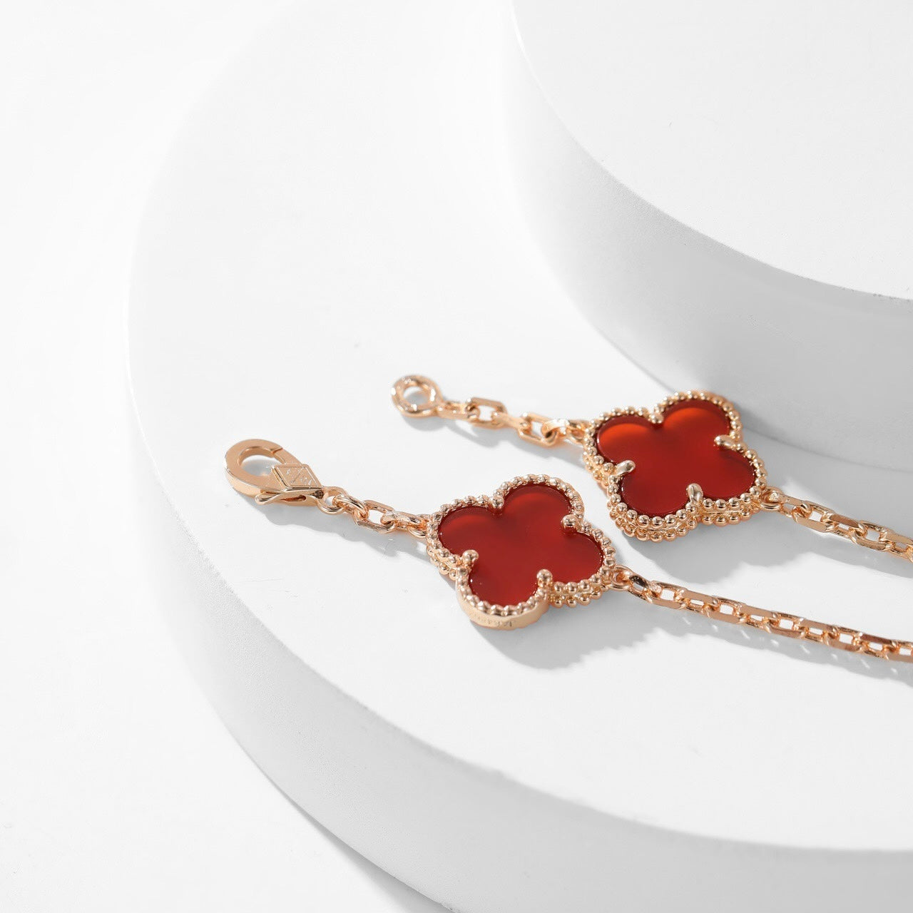 [Lora]CLOVER 10 MOTIFS CARNELIAN NECKLACE