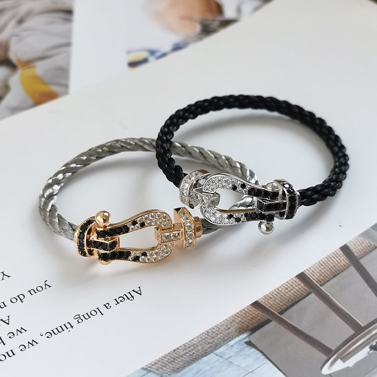 [LORA]FORCE LARGE HORSESHOE BLACK WHITE DIAMOND BRACELET ROSE GOLD