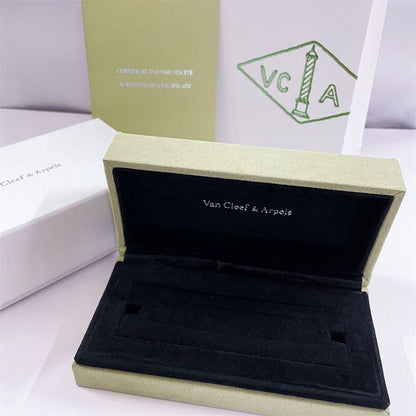 [LORA]VA CLOVER BRACELET NECKLACE RING BOX GIFT BAG