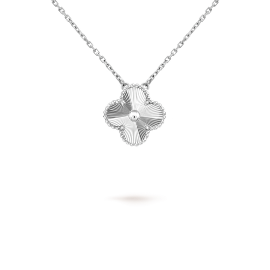 [LORA]CLOVER 15MM LASER NECKLACE SILVER