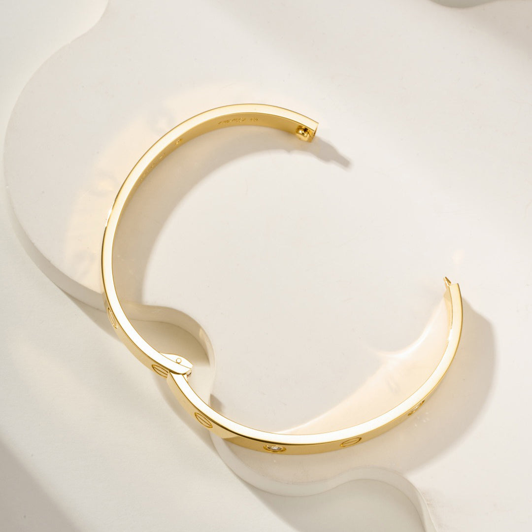 [LORA] LOVE BRACELET 6.1MM 4 DIAMONDS