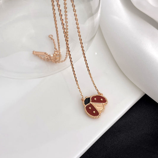 [LORA]LUCKY  CARNELIANS LADYBUG NECKLACE