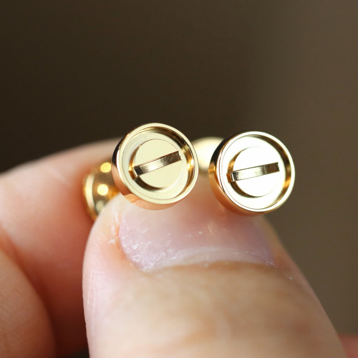 [LORA] LOVE EARRINGS 7.2MM