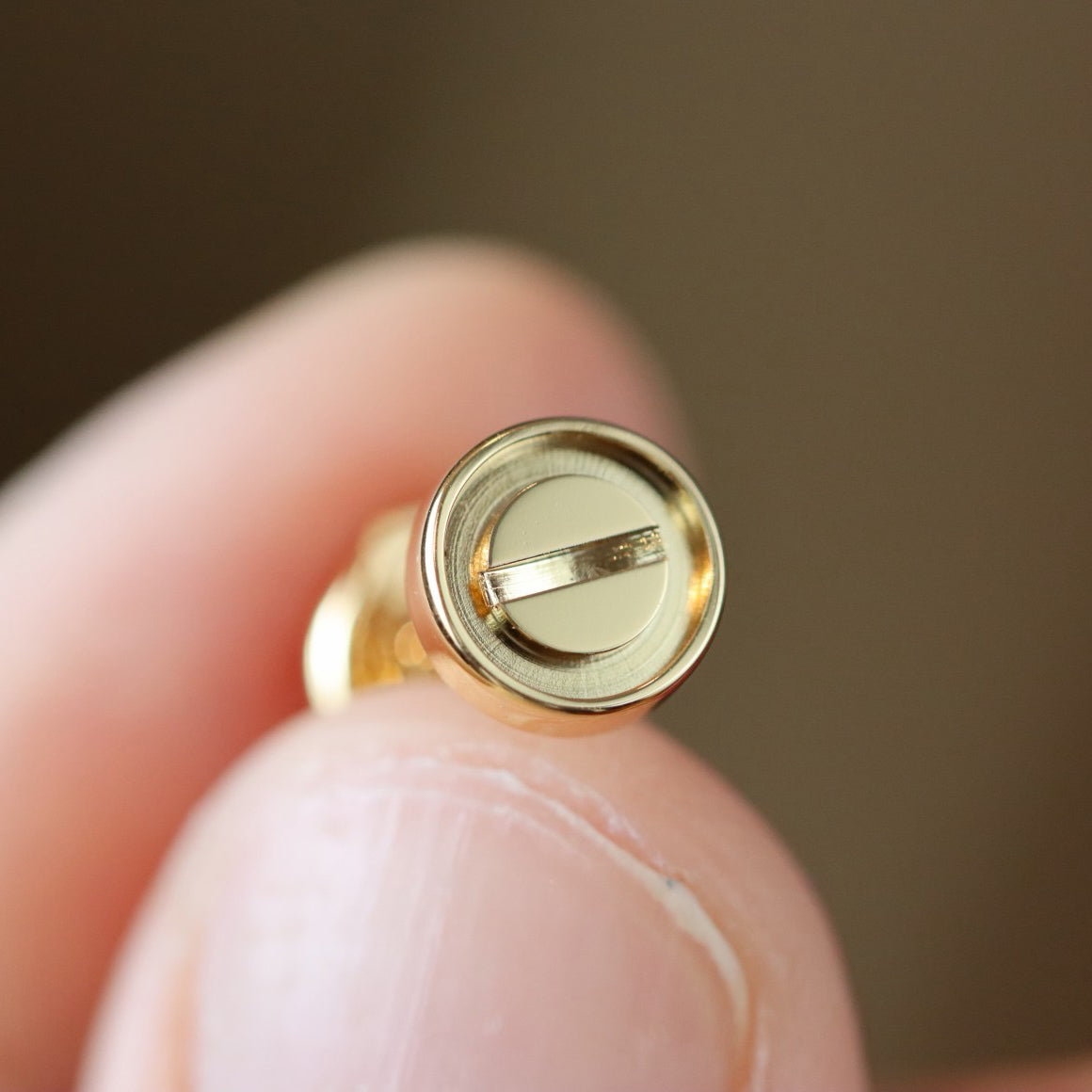 [LORA] LOVE EARRINGS 7.2MM