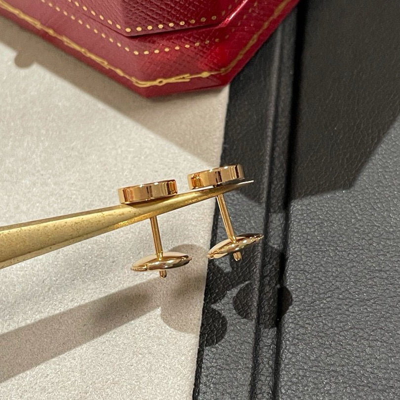 [LORA] LOVE EARRINGS 7.2MM
