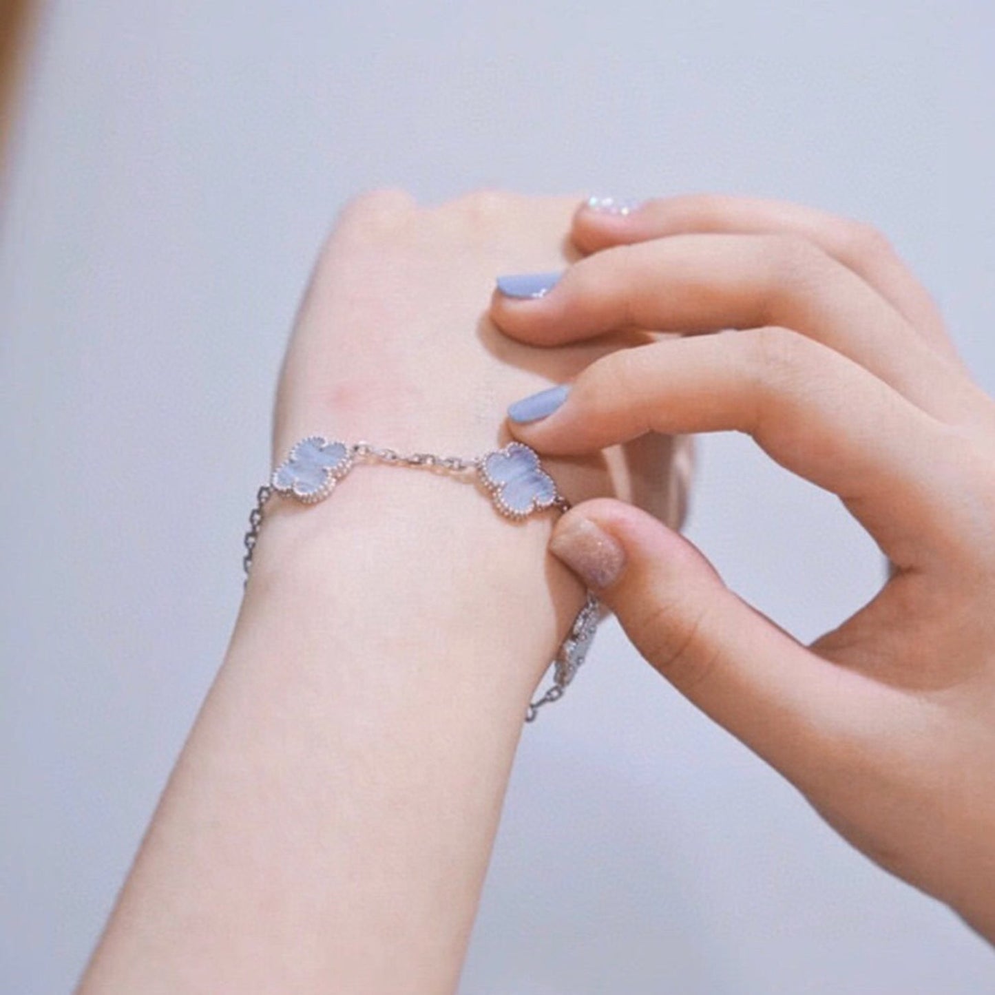 [LORA]CLOVER  5 MOTIF PURPLE CHALCEDONY BRACELET SILVER