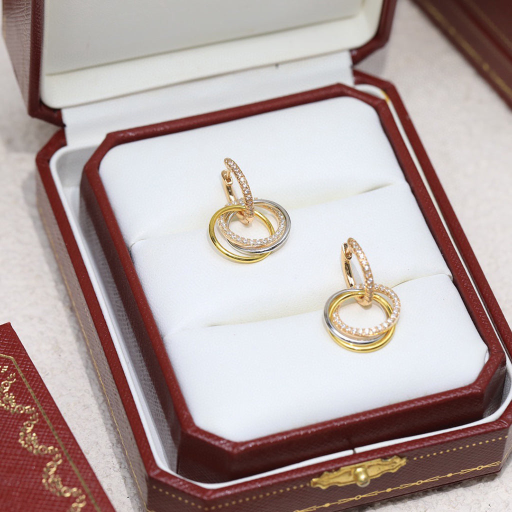 [LORA] TRINITY HALF DIAMOND  EARRINGS