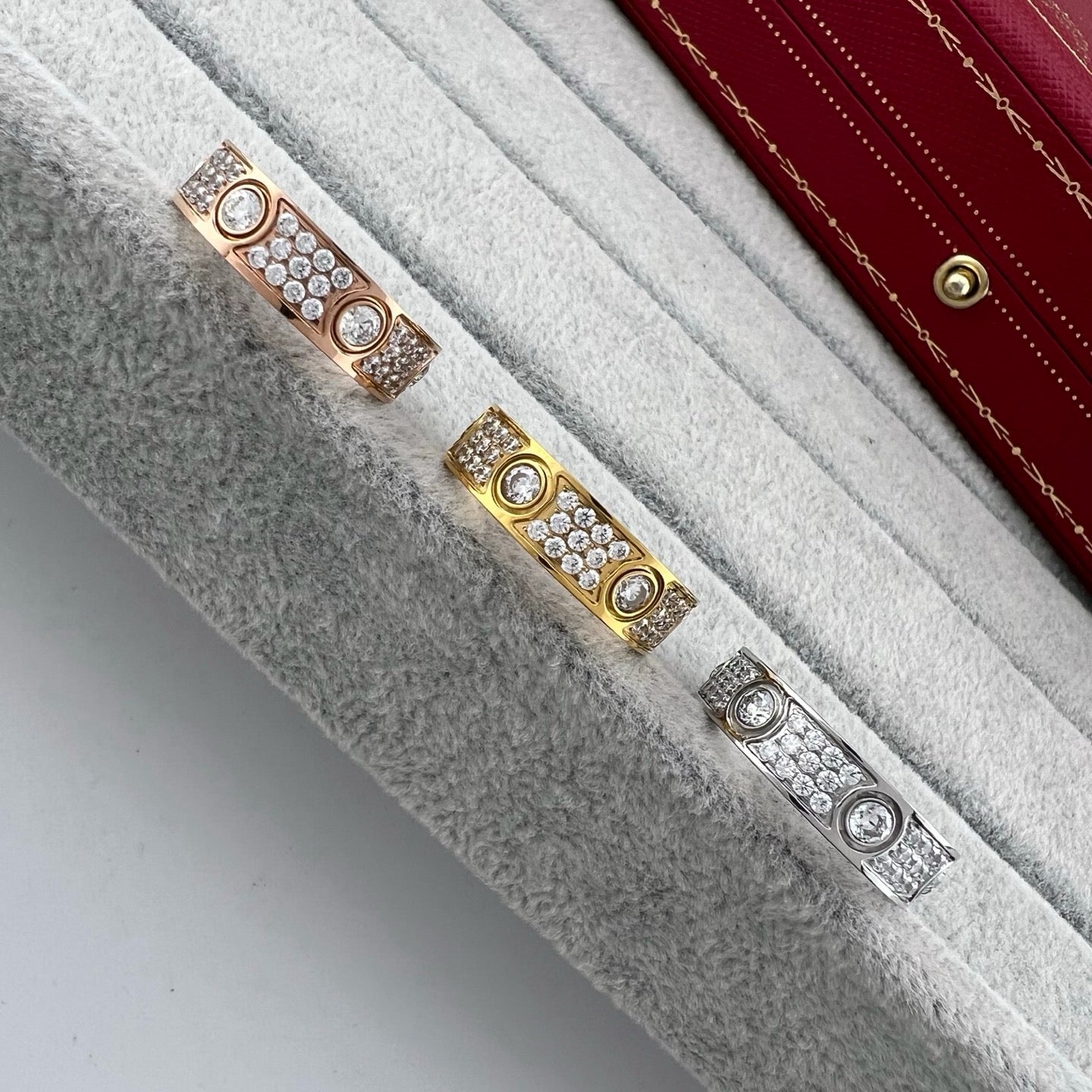 [LORA] LOVE 5.5MM FULL-PAVE 6-DIAMOND RING