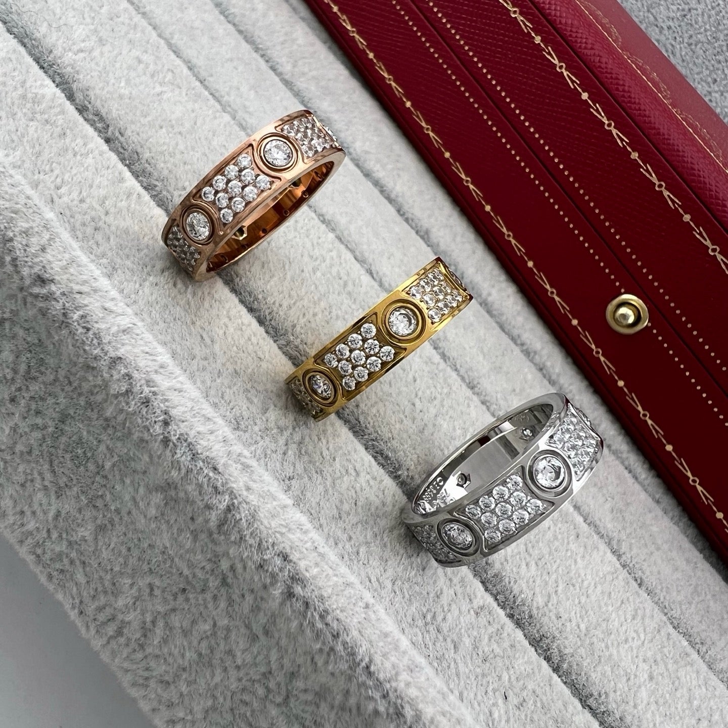 [LORA] LOVE 5.5MM FULL-PAVE 6-DIAMOND RING