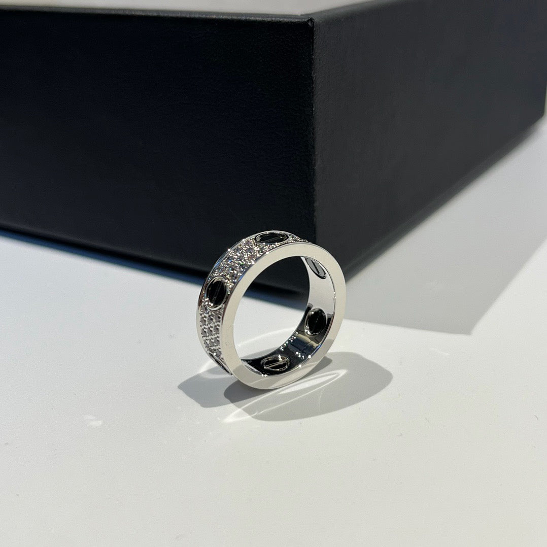 [LORA] LOVE RING 5.5MM DIAMONDS PAVED CERAMIC