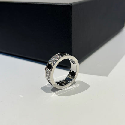 [LORA] LOVE RING 5.5MM DIAMONDS PAVED CERAMIC