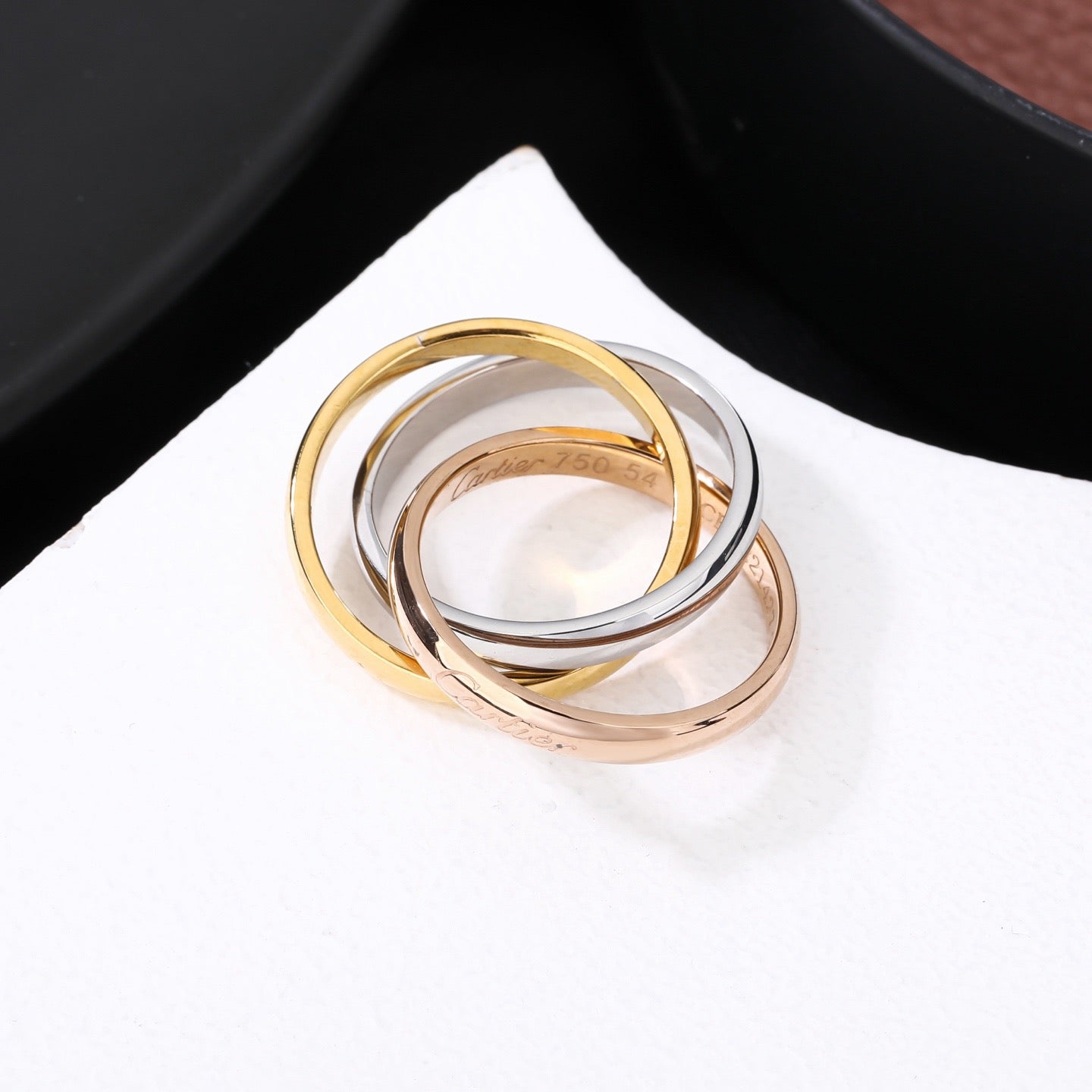 [LUXE] TRINITY 3.2MM RING COLLECTION