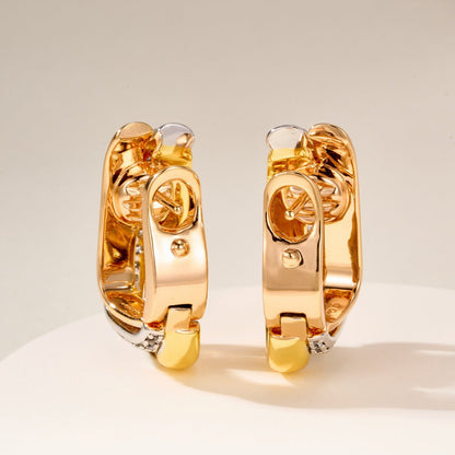 [LORA] TRINITY HALF DIAMOND  CUSHION EARRINGS