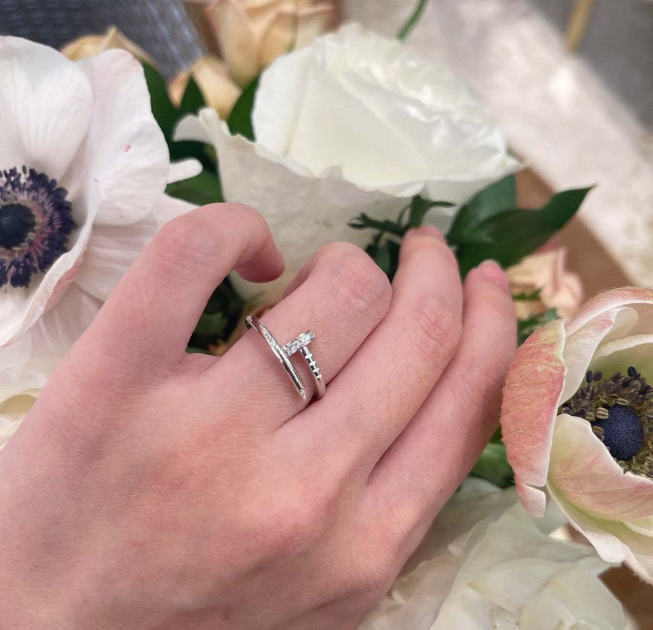 [LORA] JUSTE 1.8MM HALF DIAMOND RING