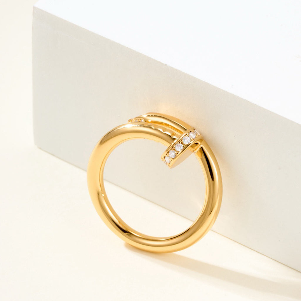 [LORA] JUSTE RING 2.6MM HALF DIAMOND