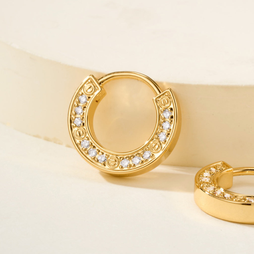 [LORA] LOVE DIAMOND EARRINGS