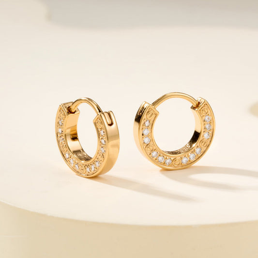 [Lora] LOVE DIAMOND EARRINGS