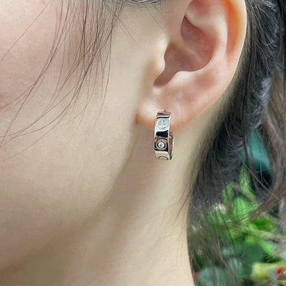 [LORA] LOVE EARRINGS 5.7MM 2 DIAMONDS