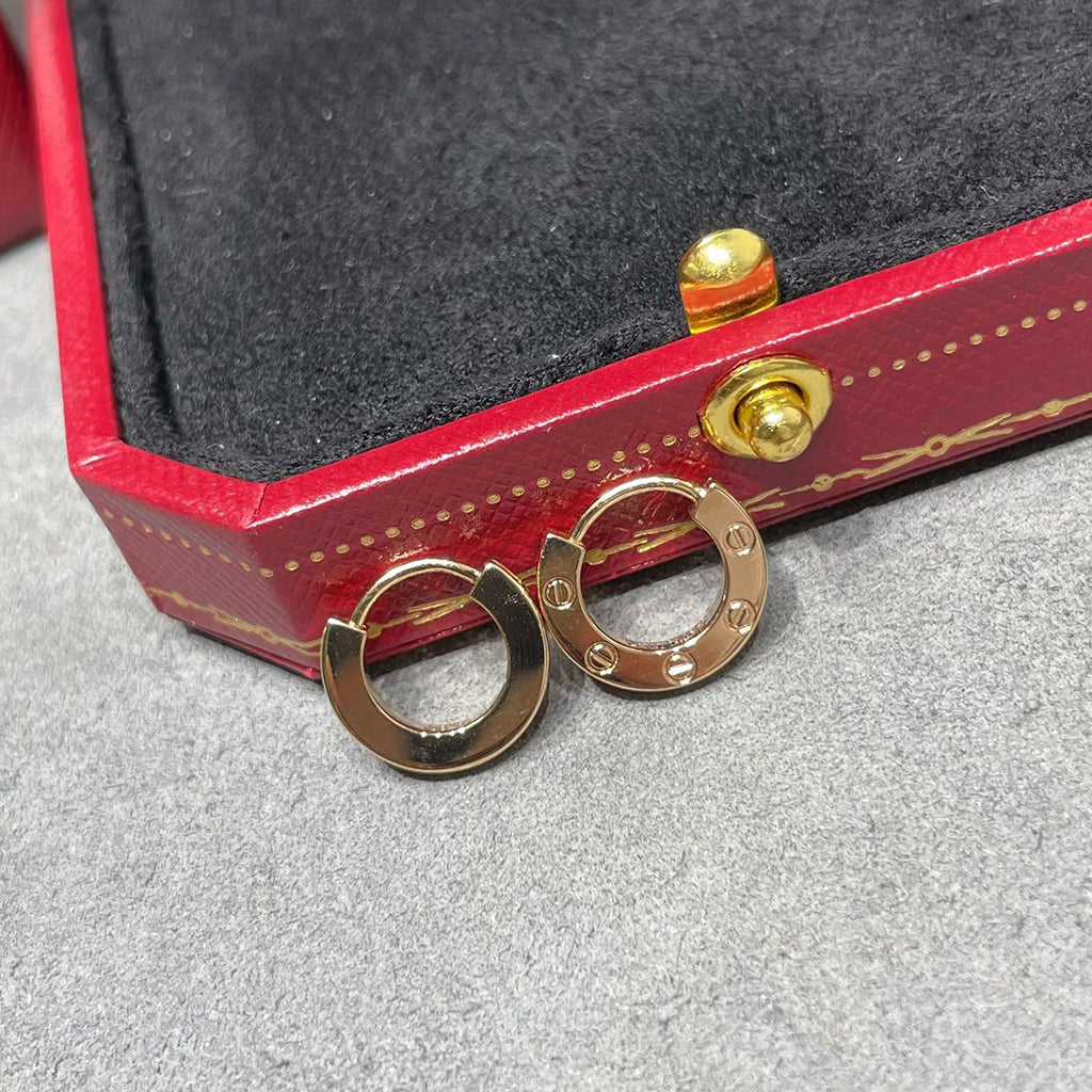 [LORA] LOVE MINI EARRINGS