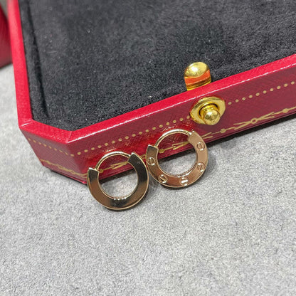 [LORA] LOVE MINI EARRINGS