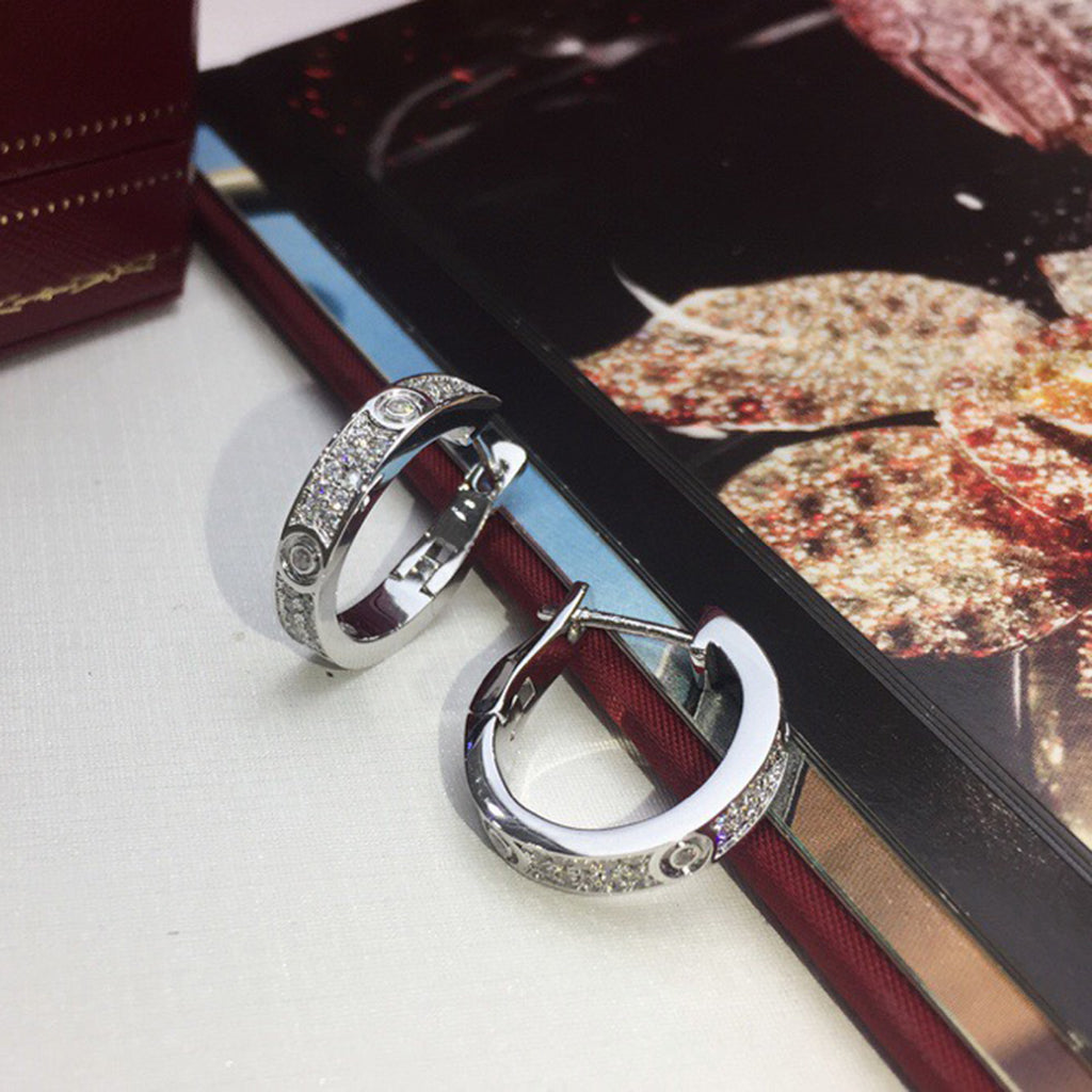 [Lora] LOVE 5.5MM DIAMOND PAVED EARRINGS