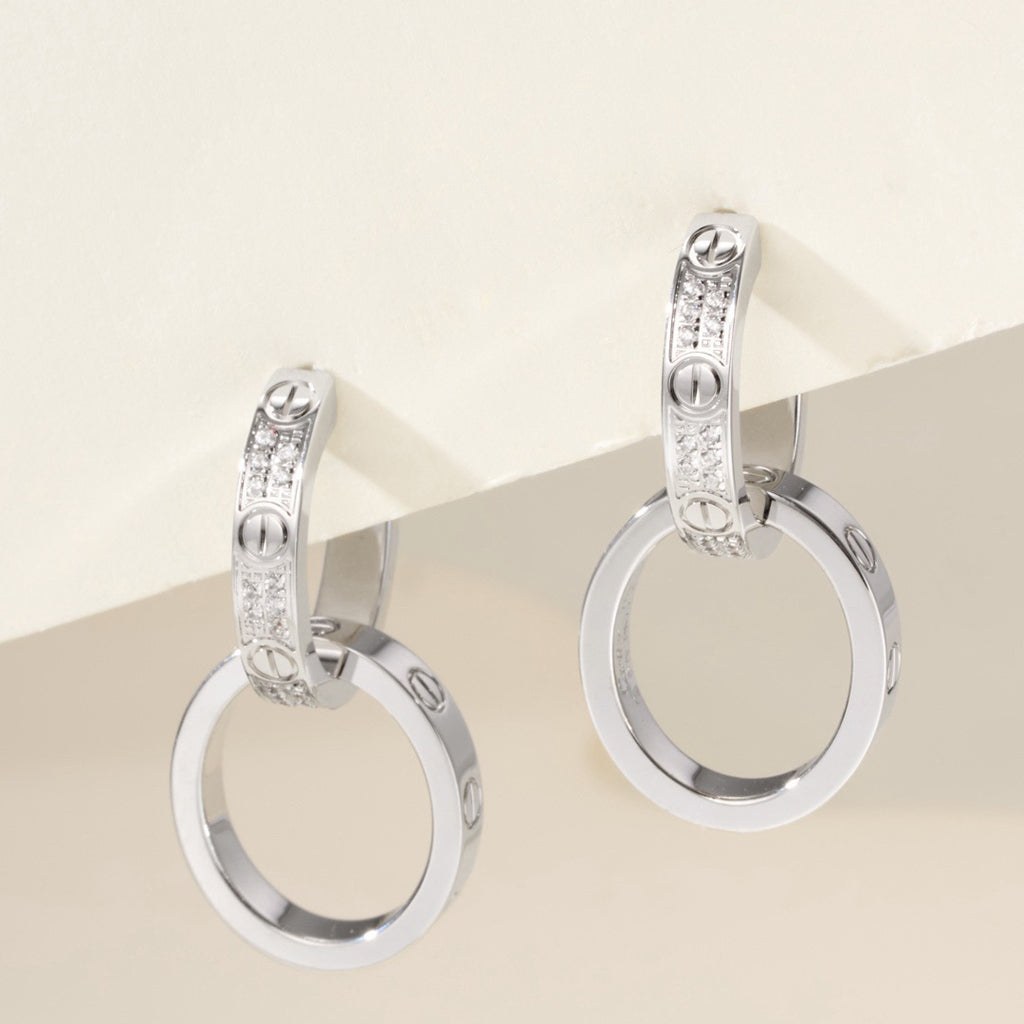 [LORA] LOVE 3.3MM DANGLE HALF DIAMOND EARRINGS
