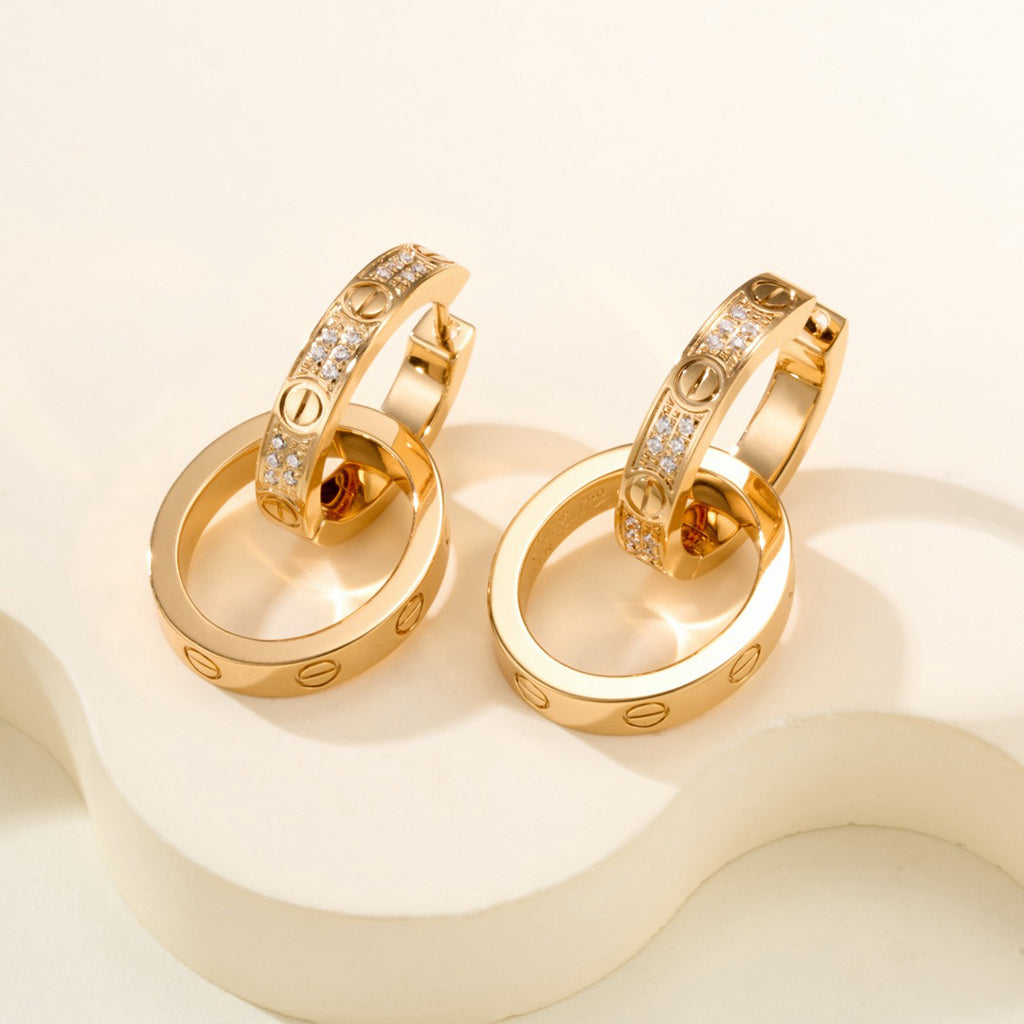 [LORA] LOVE 3.3MM DANGLE HALF DIAMOND EARRINGS