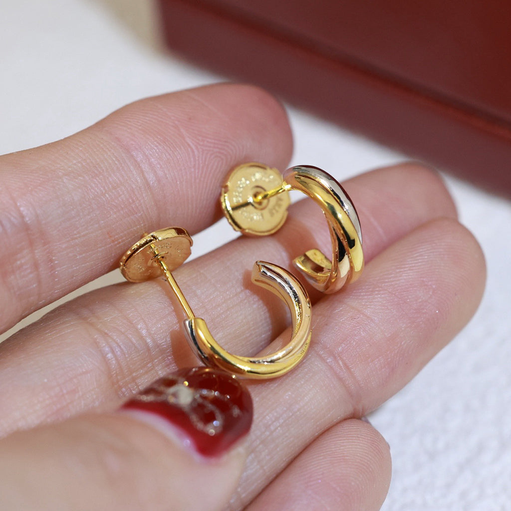 [LORA] TRINITY ON DIAMOND MINI EARRINGS