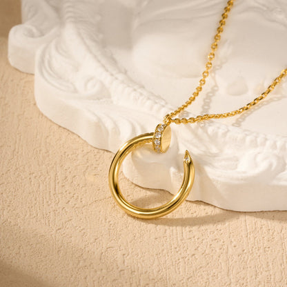 [LORA] JUSTE NECKLACE HALF DIAMOND