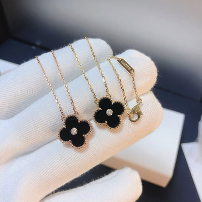 [LORA]CLOVER 15MM DIAMOND ONYX NECKLACE