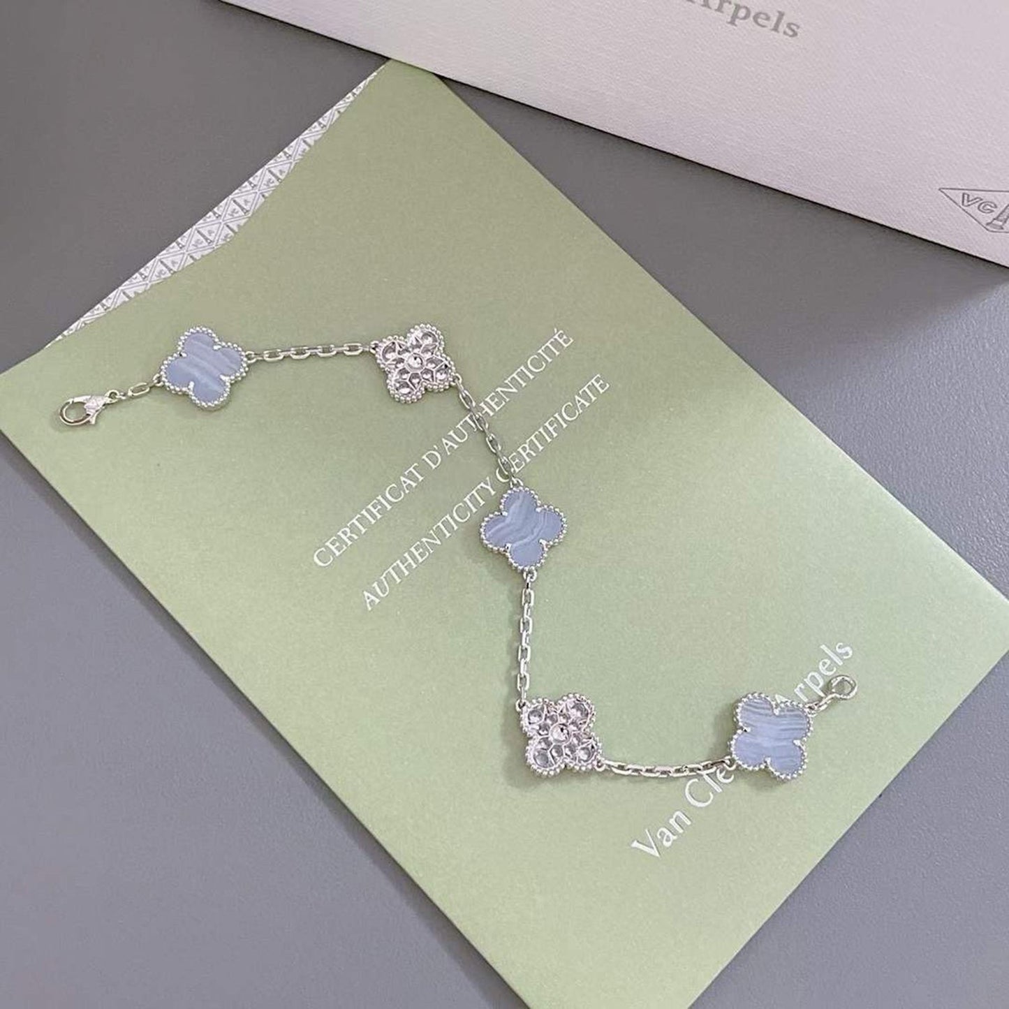 [LORA]CLOVER  5 MOTIF DIAMOND PURPLE CHALCEDONY BRACELET SILVER