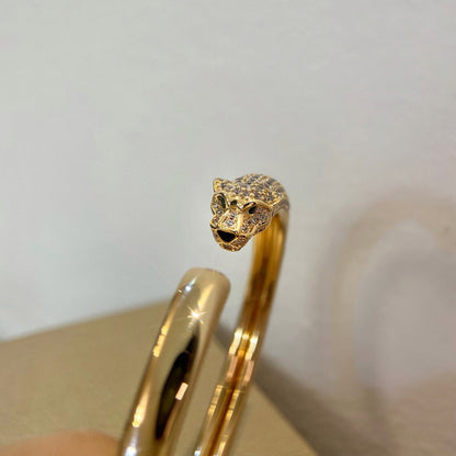 [LORA] PANTHERE HALF DIAMOND OPEN BRACELET