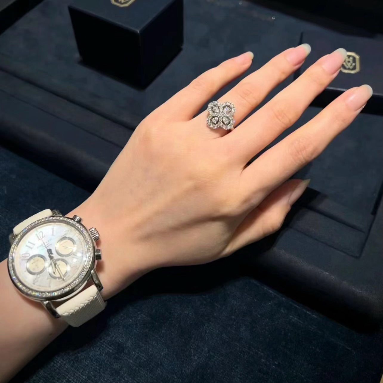 [LORA]LOOP RING FULL MOTIF DIAMOND 16MM SILVE
