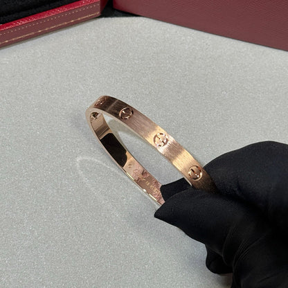 [LORA] LOVE BRACELET 6.1MM BRUSHED