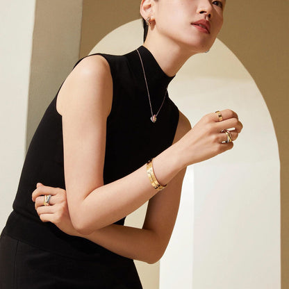 [LORA] TRINITY CUSHION NECKLACE COLLECTION