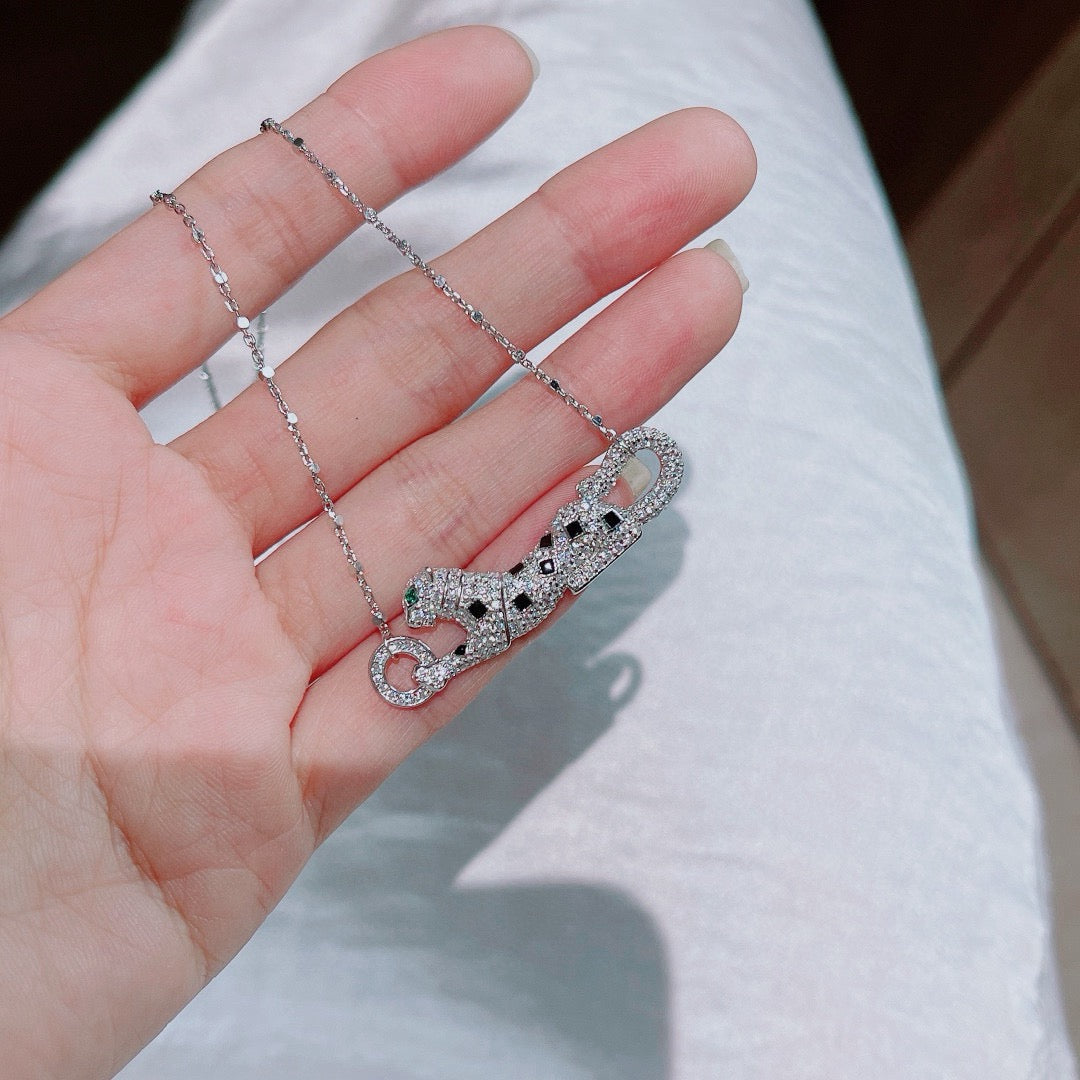 [LORA] PANTHERE PAVED DIAMOND NECKLACE