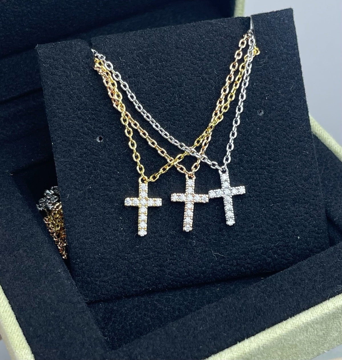 [Lora] SYMBOL PENDANT NECKLACE