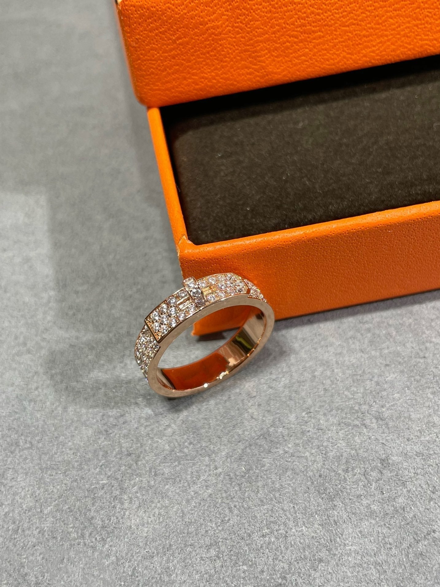 [LORA]KELLY PINK GOLD DIAMOND RING