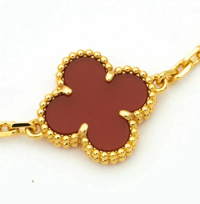 [Lora] CLOVER 5 MOTIF RED CORNELIAN BRACELET COLLECTION