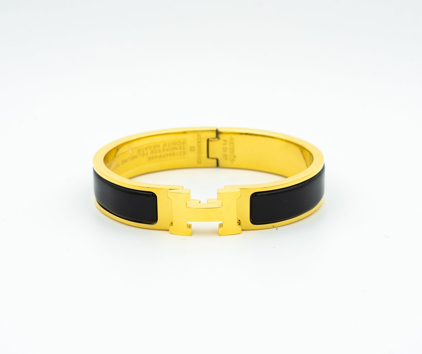 [LORA]H BLACK BRACELET