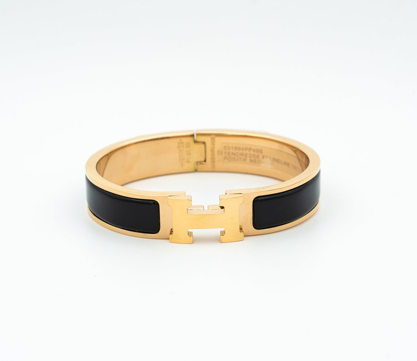 [LORA]H BLACK BRACELET