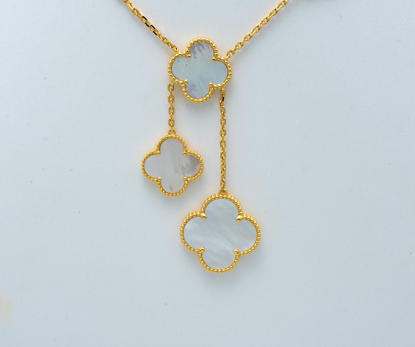 [Lora]CLOVER MOTHER OF PEARL NECKLACE 6 MOTIF