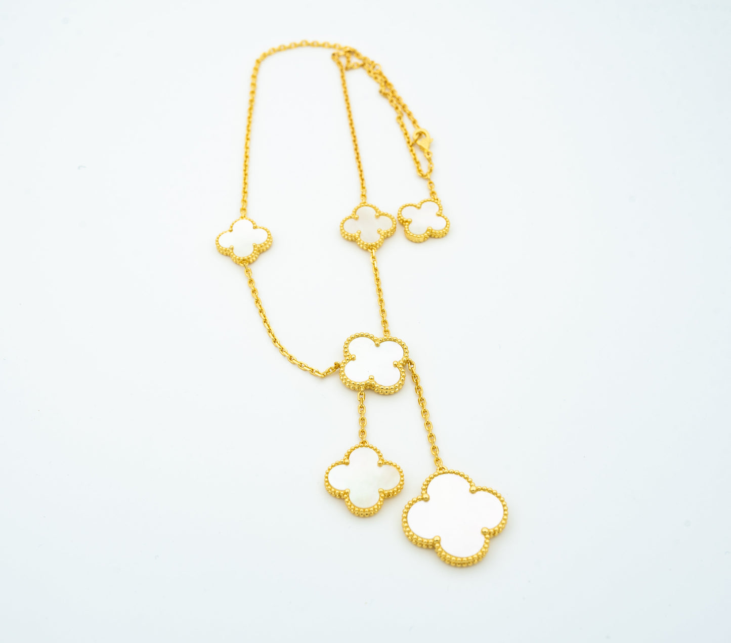 [Lora]CLOVER MOTHER OF PEARL NECKLACE 6 MOTIF