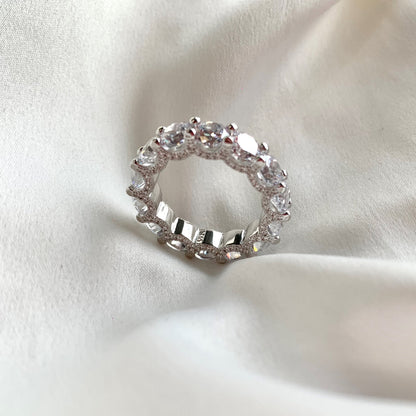 [LORA]Gorgeous Round Cut Tennis Ring