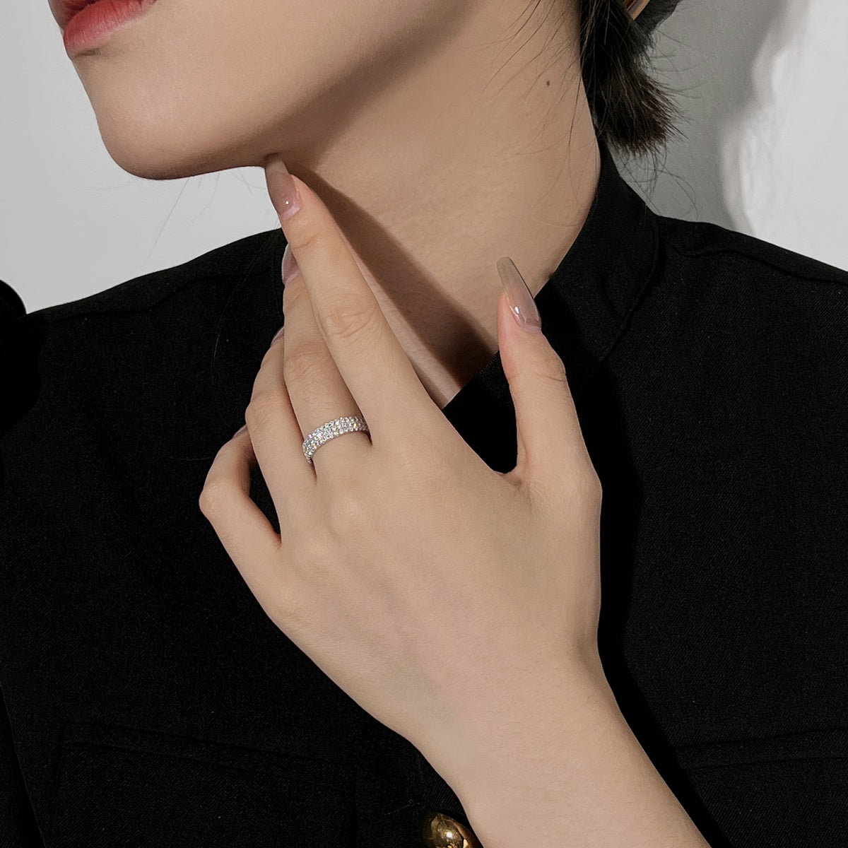 [LORA]Dainty Round Cut Tennis Ring