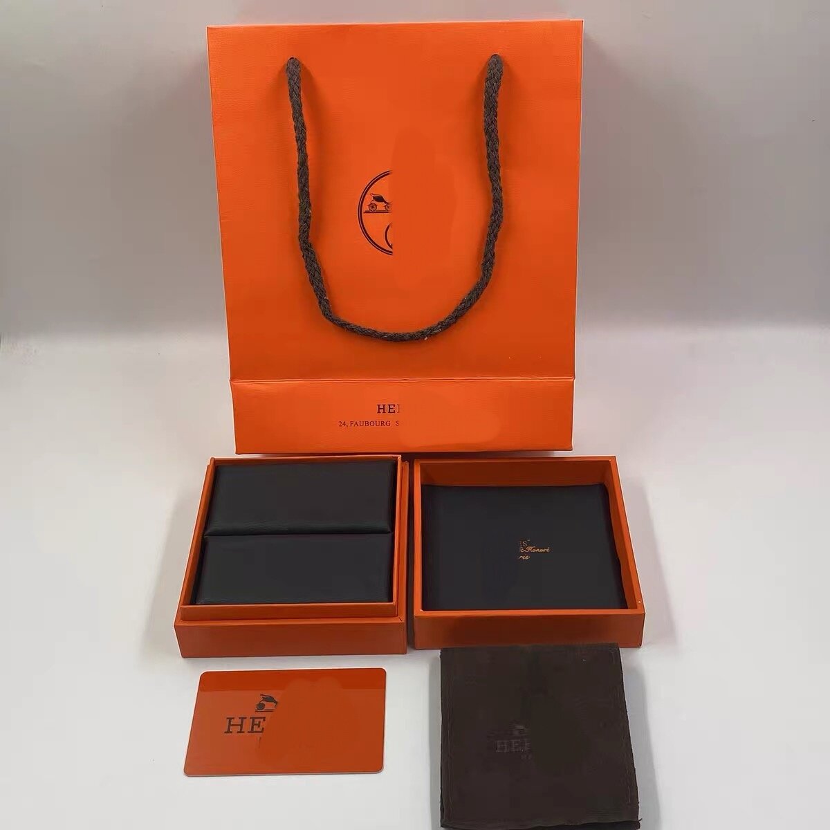 [LORA]HM  BOX GIFT BAG