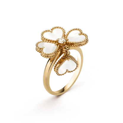 [Lora]SWEET CLOVER WHITE MOP RING