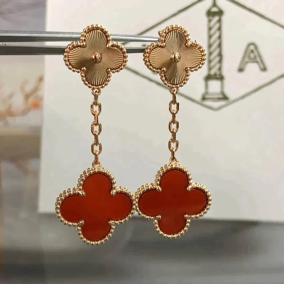 [Lora]CLOVER 2 MOTIF  LASER CARNELIAN EARRINGS