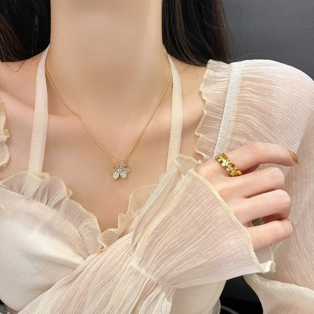 [LORA]FLOWER DIAMOND NECKLACE