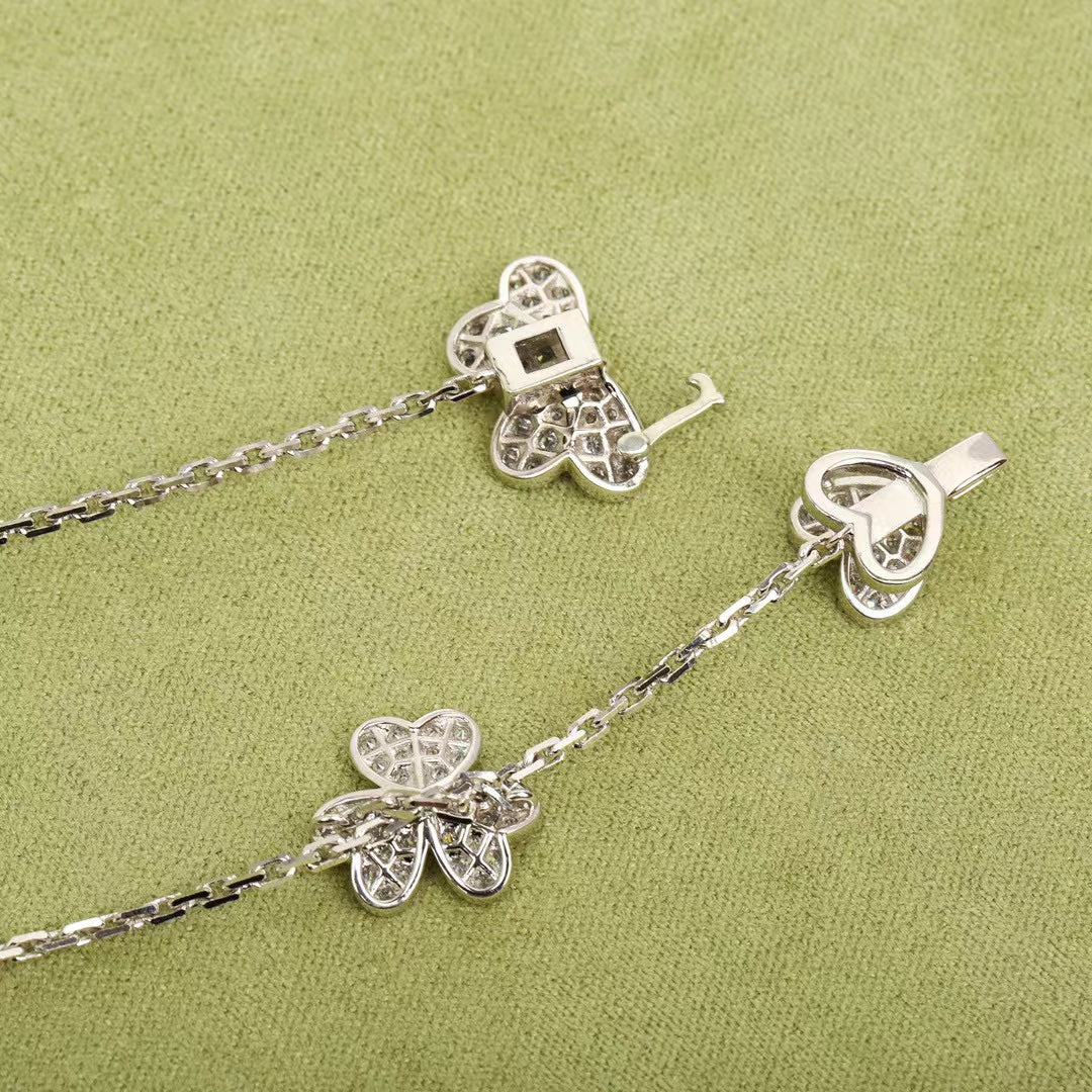 [LORA]FRIVOLE SILVER 9 FLOWERS NECKLACE